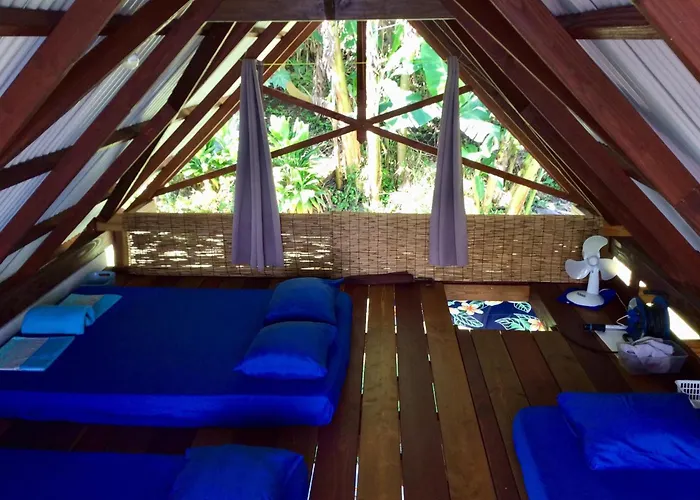 Ohana Beach Hostel Bungalows & Dortoir